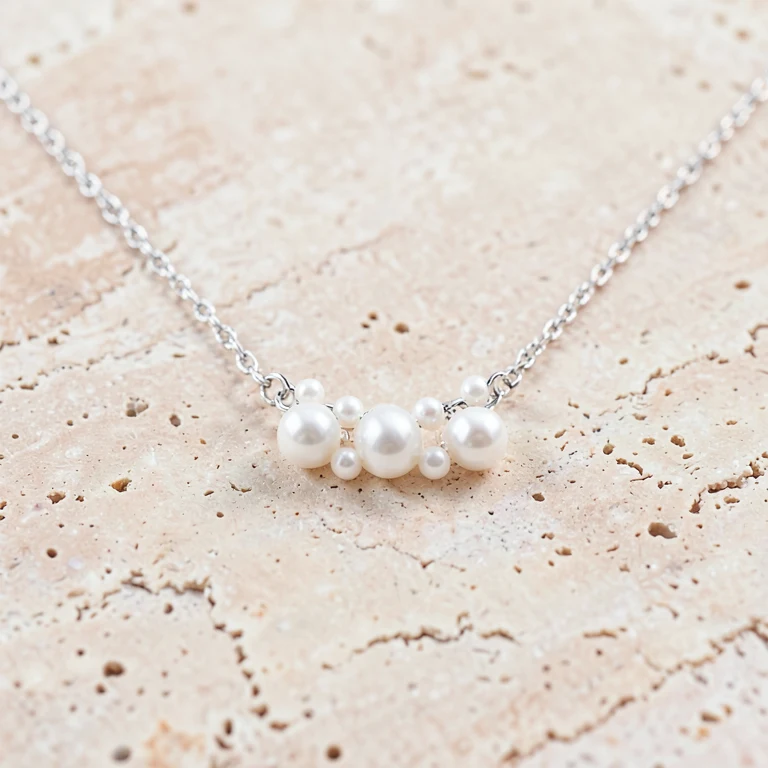Imitation Kundan-Style Mini Maang Tikka