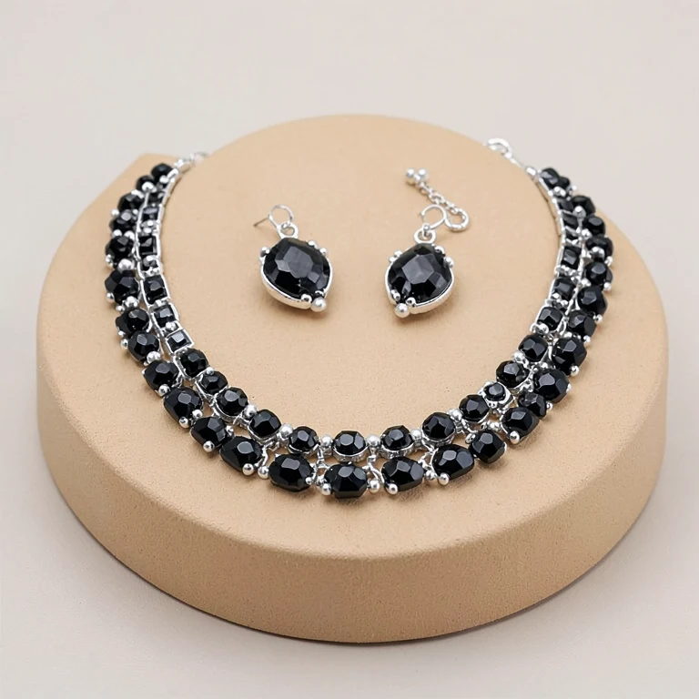 Imitation Black Stone Statement Necklace Set